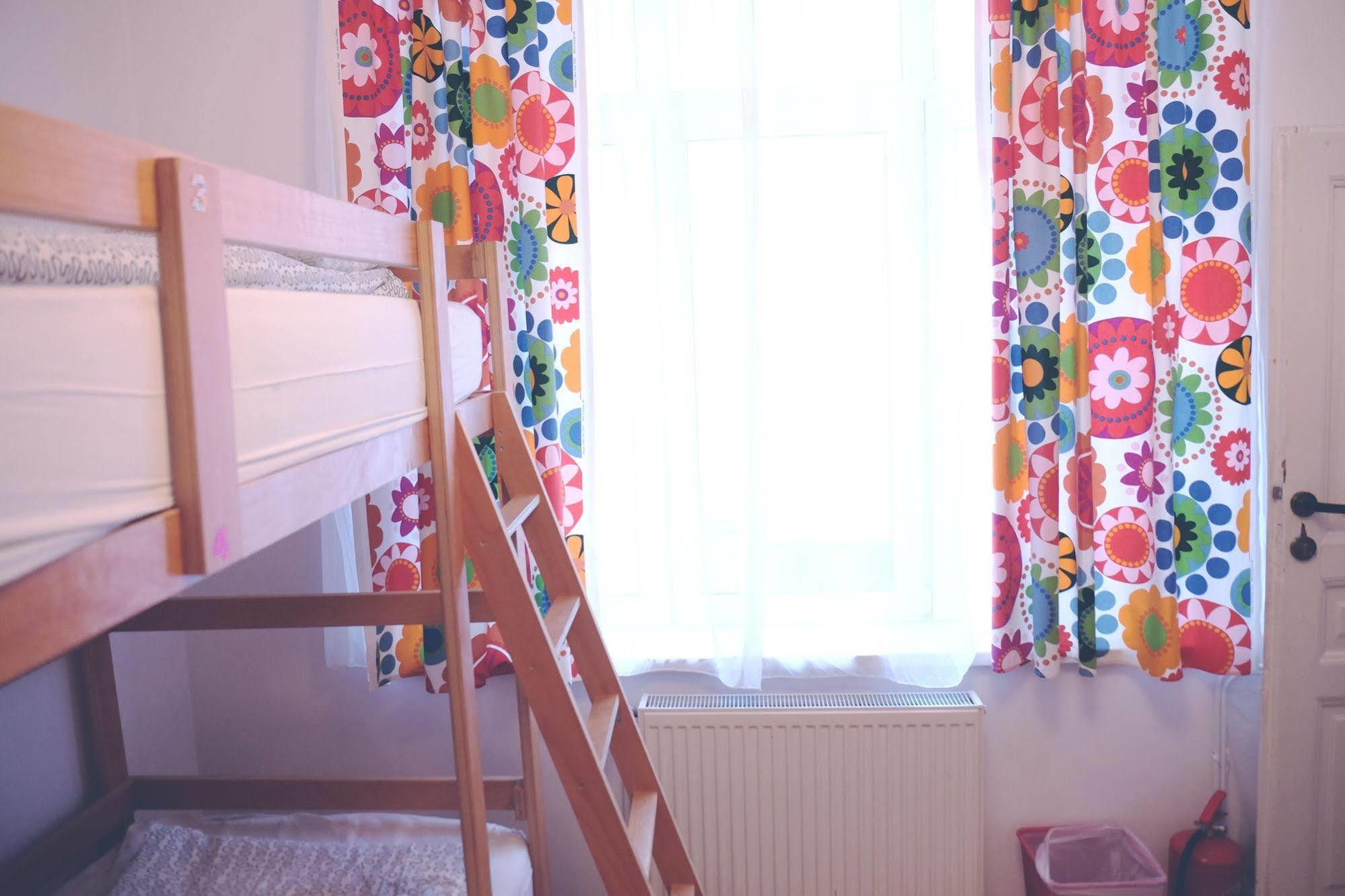 Centrum House *